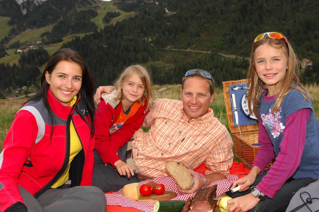 Hotel Loffele Weißbriach Kültér fotó